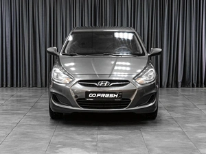 Седан Hyundai Solaris 2013 года, 899000 рублей, Тюмень