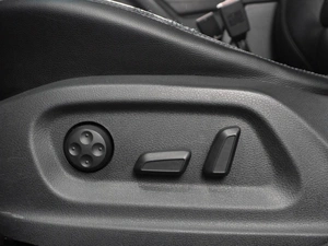 Внедорожник Volkswagen Tiguan 2012 года, 1299000 рублей, Тюмень