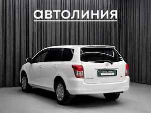 Универсал Toyota Corolla Fielder 2010 года, 949000 рублей, Красноярск