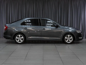 Лифтбек Skoda Rapid 2015 года, 949000 рублей, Тюмень