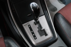 Седан Hyundai Elantra 2012 года, 899000 рублей, Омск