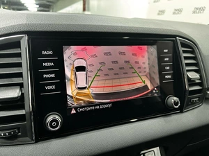 Внедорожник Skoda Karoq 2021 года, 2125000 рублей, Красноярск