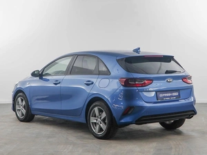 Хетчбэк Kia Ceed 2018 года, 1587444 рублей, Москва