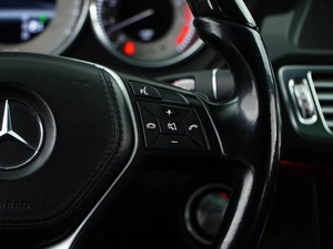 Седан Mercedes-benz CLS-класс 2012 года, 1998055 рублей, Москва