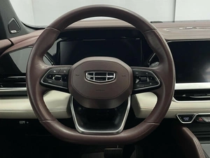 Внедорожник Geely Monjaro 2023 года, 2885000 рублей, Красноярск