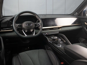 Внедорожник Geely Monjaro 2023 года, 3450000 рублей, Омск