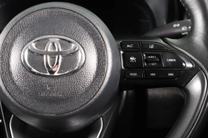 Внедорожник Toyota Yaris Cross 2020 года, 1759000 рублей, Пермь