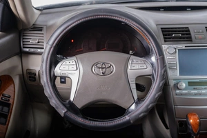 Седан Toyota Camry 2008 года, 1079000 рублей, Томск