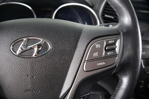 Внедорожник Hyundai Santa Fe 2015 года, 2229000 рублей, Пермь