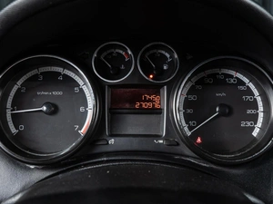 Хетчбэк Peugeot 308 2010 года, 399000 рублей, Волгоград