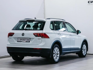 Внедорожник Volkswagen Tiguan 2020 года, 2000000 рублей, Красноярск