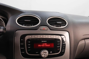 Седан Ford Focus 2010 года, 659000 рублей, Челябинск