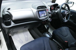 Хетчбэк Honda Fit 2011 года, 838000 рублей, Солонцы