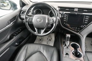 Седан Toyota Camry 2020 года, 3599000 рублей, Красноярск