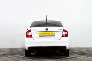 Лифтбек Skoda Rapid 2018 года, 679000 рублей, Сургут
