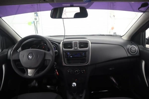 Седан Renault Logan 2015 года, 795000 рублей, Орёл