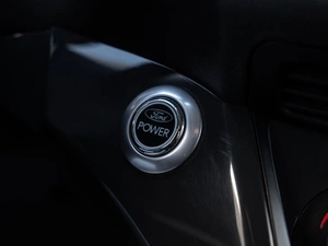 Внедорожник Ford Kuga 2013 года, 1315000 рублей, Волгоград