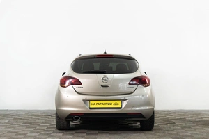 Хетчбэк Opel Astra 2012 года, 749000 рублей, Сургут