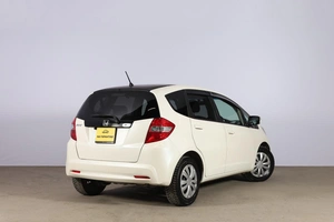 Хетчбэк Honda Fit 2011 года, 989000 рублей, Новосибирск