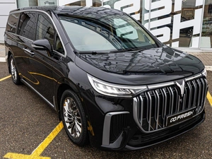 Минивэн Voyah Dream 2023 года, 4248000 рублей, Краснодар