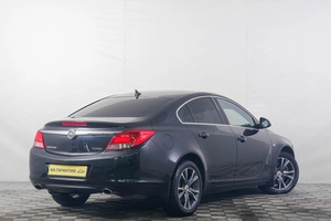 Седан Opel Insignia 2010 года, 999000 рублей, Кемерово