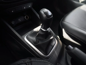 Седан Hyundai Solaris 2019 года, 1230111 рублей, Тверь