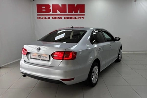 Седан Volkswagen Jetta 2012 года, 1295000 рублей, Смоленск