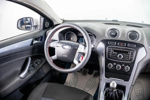 Седан Ford Mondeo 2012 года, 549000 рублей, Пермь