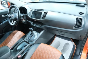 Внедорожник Kia Sportage 2013 года, 1559000 рублей, Омск