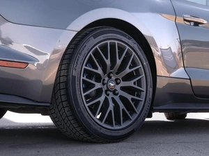 Купе Ford Mustang 2018 года, 2899000 рублей, Краснодар