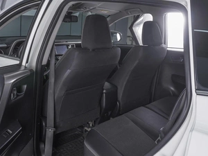 Внедорожник Toyota RAV4 2016 года, 2299000 рублей, Ростов-на-Дону