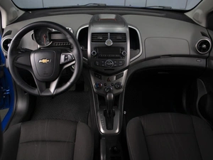 Седан Chevrolet Aveo 2012 года, 790000 рублей, Омск