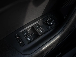 Внедорожник Volkswagen Touareg 2018 года, 4160000 рублей, Краснодар