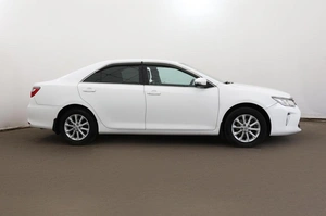Седан Toyota Camry 2016 года, 1888000 рублей, Орёл