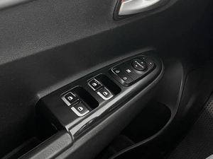 Седан Kia Rio 2019 года, 709900 рублей, Казань