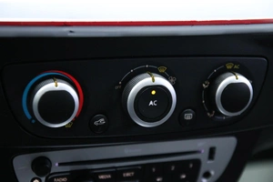 Хетчбэк Renault Megane 2013 года, 858000 рублей, Солонцы