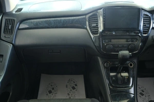 Внедорожник Toyota Kluger 2001 года, 879000 рублей, Омск