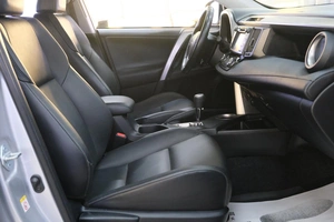 Внедорожник Toyota RAV4 2014 года, 2599000 рублей, Омск