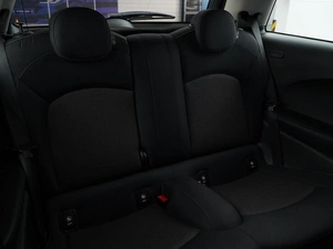 Хетчбэк MINI Cooper 2018 года, 1599077 рублей, Москва