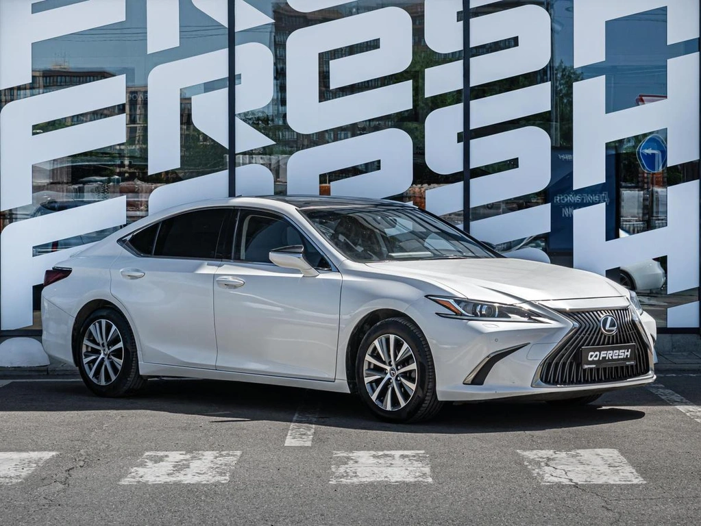 Седан Lexus ES 2018 года, 3650000 рублей, Краснодар