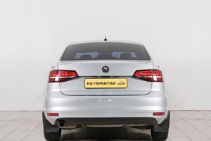 Седан Volkswagen Jetta 2016 года, 949000 рублей, Красноярск