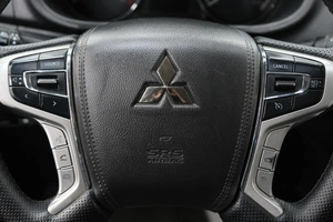 Пикап Mitsubishi L200 2021 года, 2819000 рублей, Омск