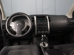 Внедорожник Nissan X-Trail 2013 года, 1450000 рублей, Омск