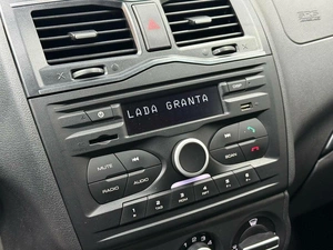 Хетчбэк ВАЗ (LADA) Granta 2019 года, 820000 рублей, Красноярск