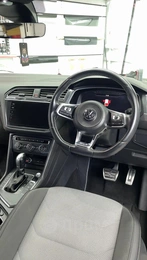 Внедорожник Volkswagen Tiguan 2018 года, 2380000 рублей, Красноярск