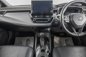 Универсал Toyota Corolla 2019 года, 1799000 рублей, Барнаул