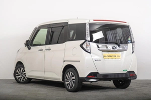 Хетчбэк Toyota Tank 2019 года, 1229000 рублей, Томск