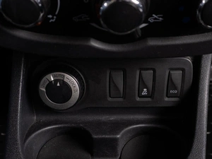 Внедорожник Renault Duster 2016 года, 1050000 рублей, Тюмень
