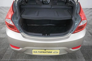 Хетчбэк Hyundai Solaris 2012 года, 749000 рублей, Кемерово