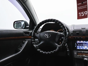 Седан Toyota Avensis 2007 года, 899000 рублей, Красноярск